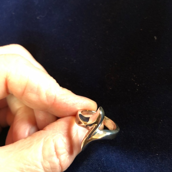 Chunky 925 Sterling Silver Ring - Picture 3 of 4